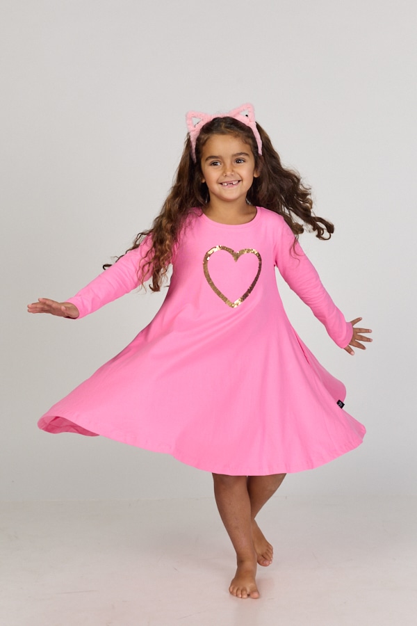 מסתובבת בהגזמה בזוקה לב פייטים