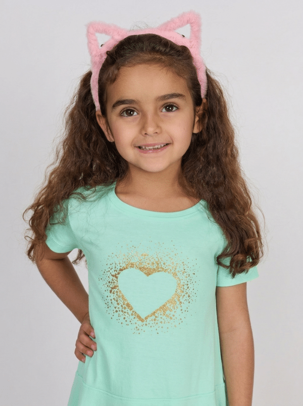 Alternative view of מסתובבת בהגזמה מנטה לב נצנצים